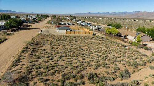 9421 N Cowbelle Ave, Kingman, AZ, 86401-8108 | Card Image