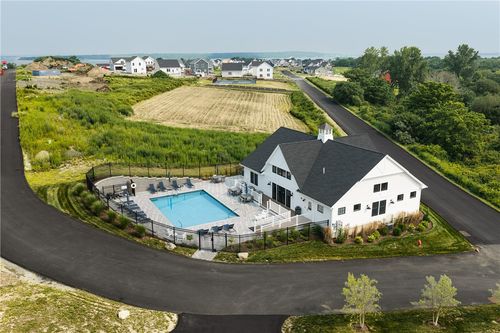 77 Revolution Way, Middletown, RI, 02871 | Card Image