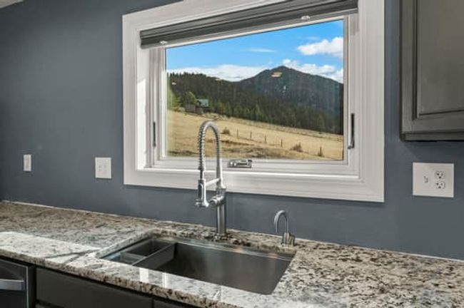 Window view | Image 13