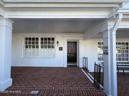 c-312 College St, Clinton, NC, 28328-4181 | Card Image