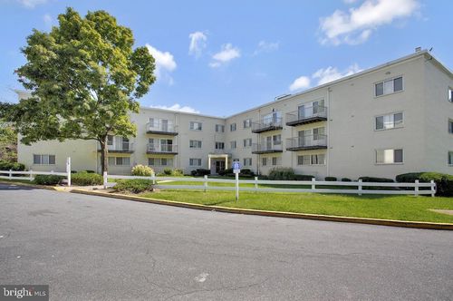 apt-201-5601 Parker House Ter, HYATTSVILLE, MD, 20782-2244 | Card Image