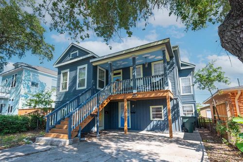 1224 Avenue L, Galveston, TX, 77550-6190 | Card Image