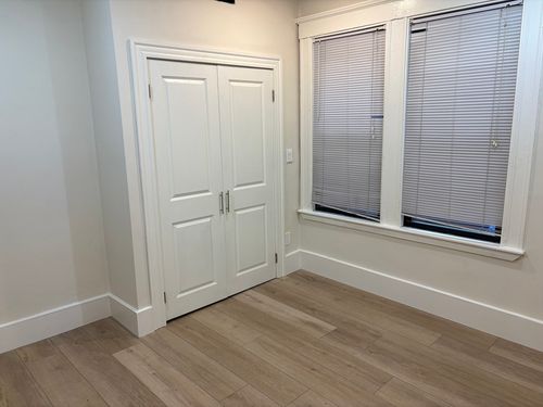 2-1672 Beacon St, Brookline, MA, 02445-2101 | Card Image