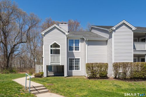 124-91 Crown Knoll Ct, Groton, CT, 06340-6292 | Card Image