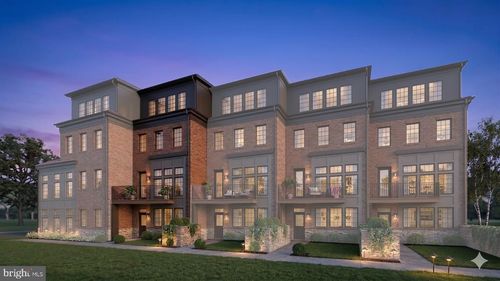 2 Water St, FREDERICK, MD, 21701-5620 | Card Image