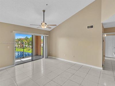 310 - 12166 Saint Andrews Pl, Condo with 1 bedrooms, 1 bathrooms and null parking in Miramar FL | Image 3