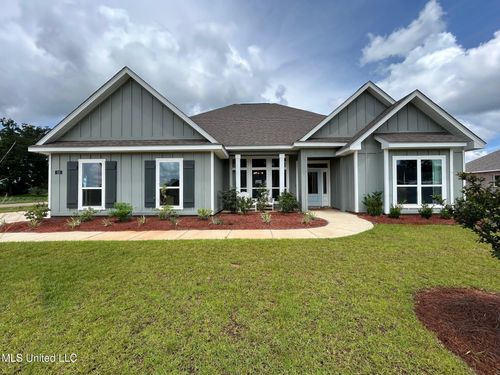 101 Firefly Dr, Lucedale, MS, 39452-5253 | Card Image