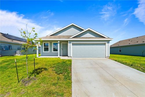 3105 Corvette Dr, Robstown, TX, 78380-1358 | Card Image