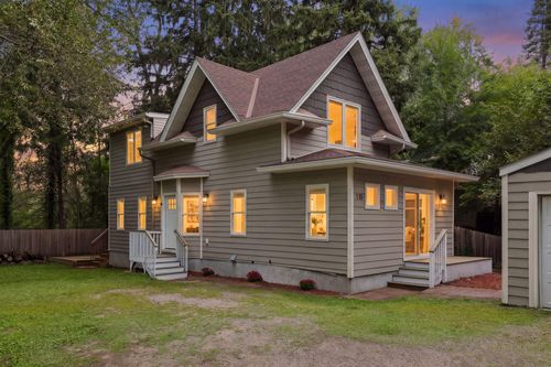115 Spruce St, Mahtomedi, MN, 55115-1948 | Card Image