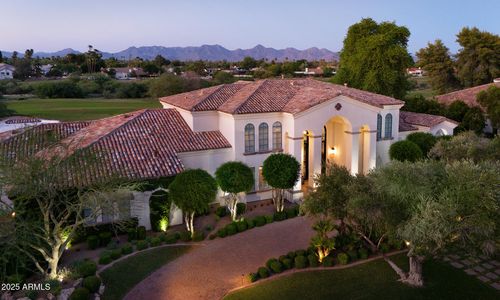 5610 E Sanna St, Paradise Valley, AZ, 85253-1756 | Card Image