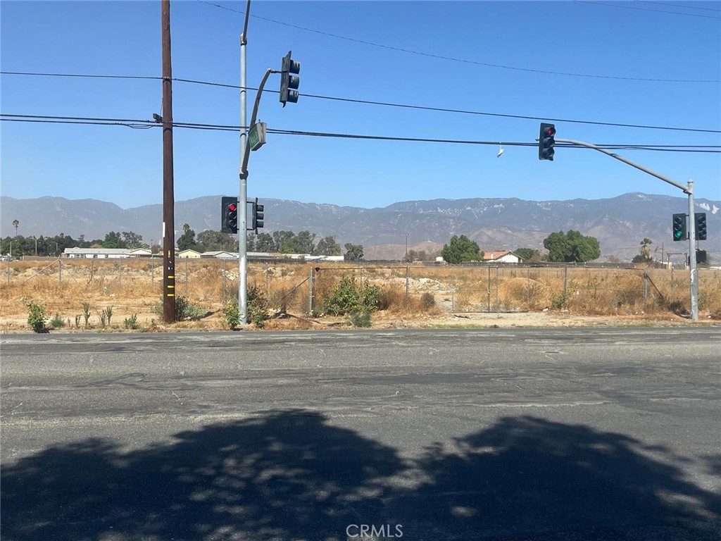 Land in San Bernardino 2
