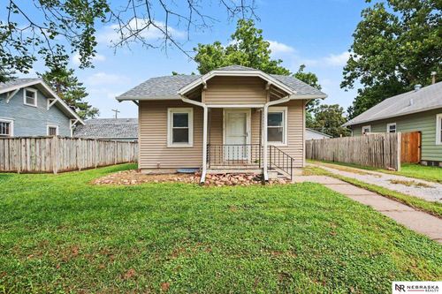 4438 Greenwood St, Lincoln, NE, 68504-2044 | Card Image
