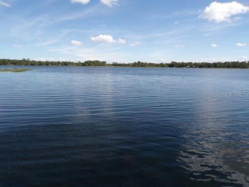 101 Tomahawk Rd, HAWTHORNE, FL, 32640-6104 | Card Image