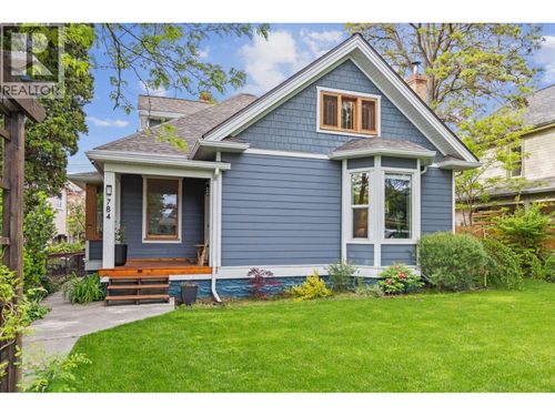 784 Lawrence Ave, Kelowna, BC, V1Y6L9 | Card Image