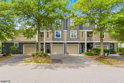 350 Greenfield Rd, Bridgewater, NJ, 08807-3712 | Card Image