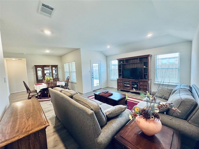 2808 Jasmine Dr, House other with 5 bedrooms, 2 bathrooms and null parking in Sherman TX | Image 10
