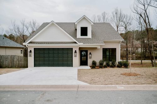 5701 John Hancock Dr, Benton, AR, 72019-8732 | Card Image