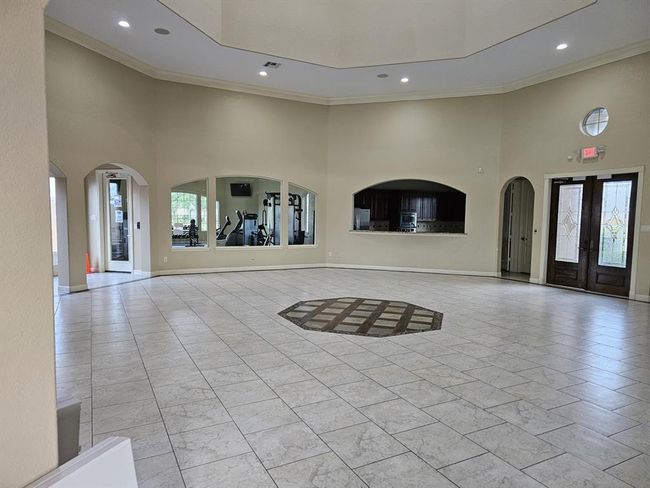 Clubhouse | Image 37