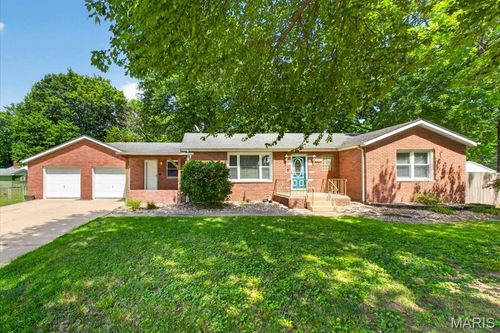 2101 Clark Avenue, Granite City, IL, 62040 | Card Image