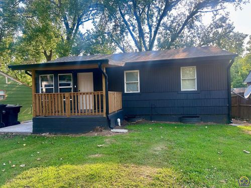 3539 Se Humboldt St, Topeka, KS, 66605-2943 | Card Image