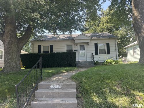 714 S Fairmount St, Davenport, IA, 52802-1928 | Card Image