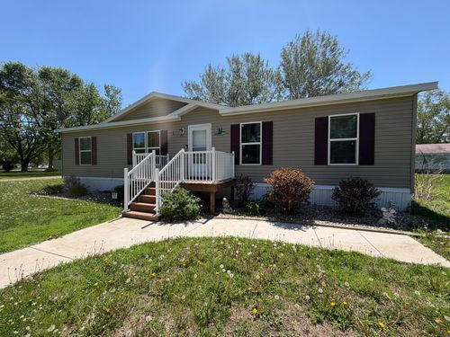 751 Dewey Street, Walnut Grove, MN, 56180 | Card Image