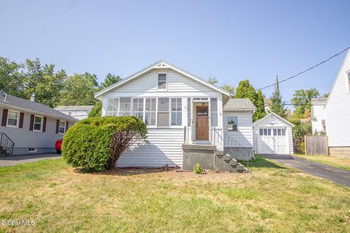 9 Spring Ave, Latham, NY, 12110-4114 | Card Image