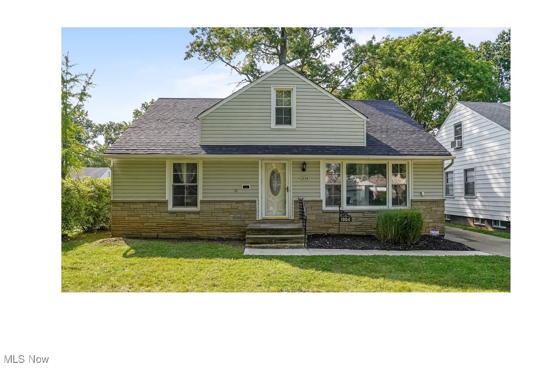 Chelston Rd, Cleveland, OH 44121
