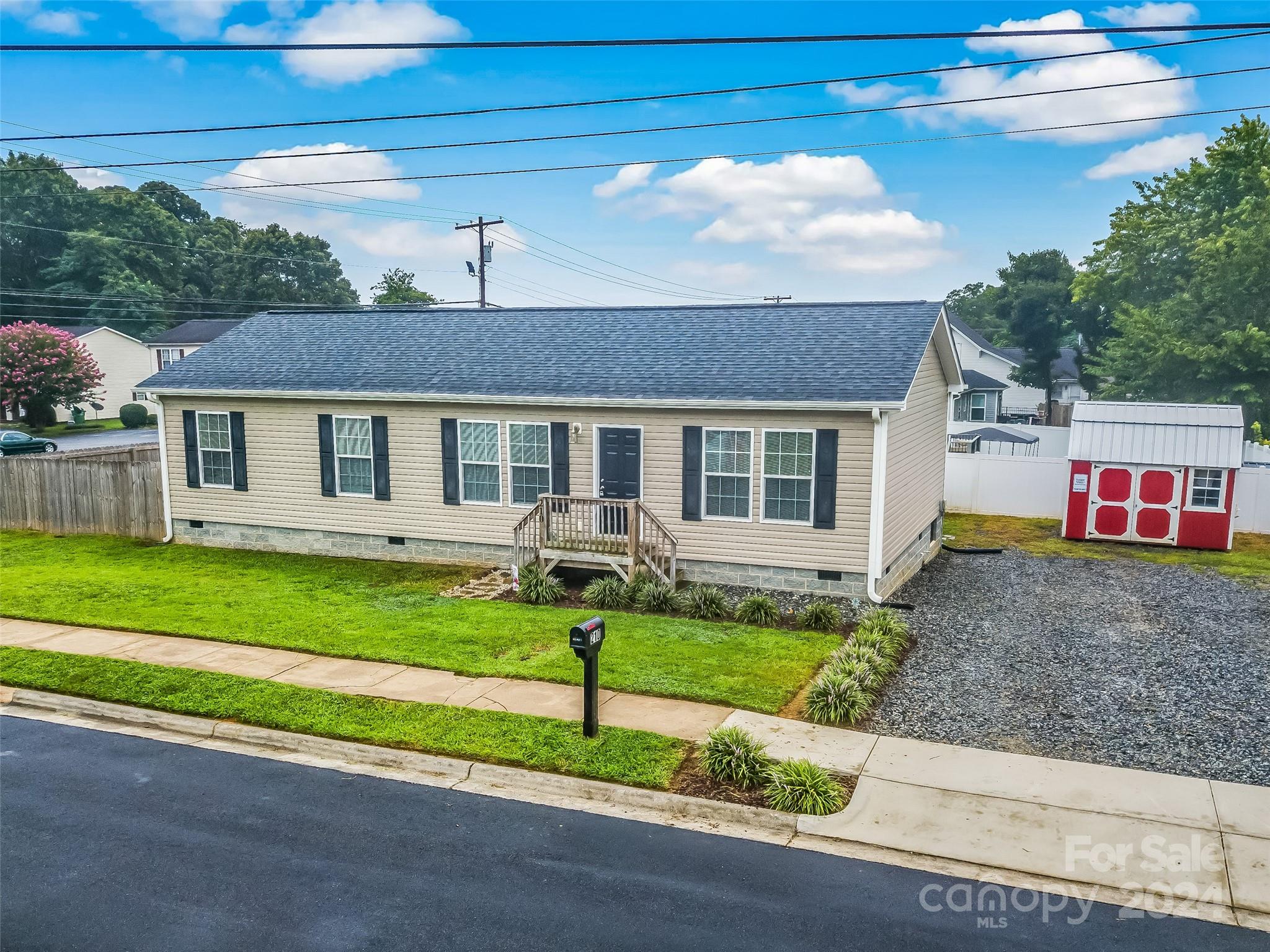Chapel St, Landis, NC 28088