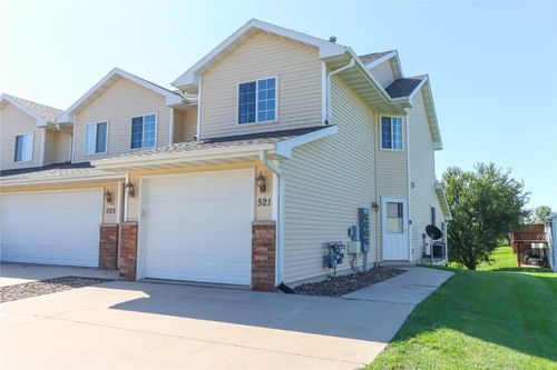 521 E Goldfinch Dr, Tiffin, IA, 52340-4706 | Card Image