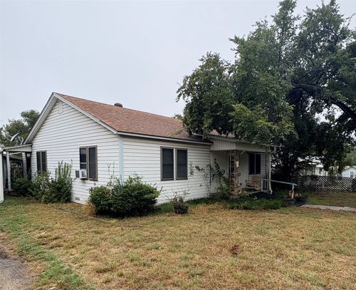 407 N Lane St, Decatur, TX, 76234-1321 | Card Image