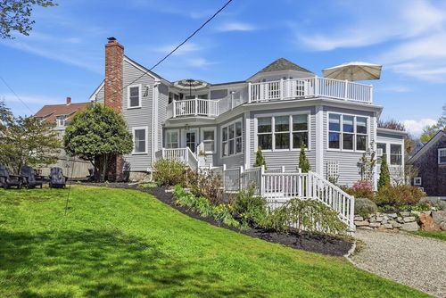 14 Stockbridge St, Cohasset, MA, 02025 | Card Image