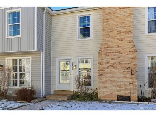 8960 W Dartmouth Pl, Lakewood, CO, 80227-4525 | Card Image