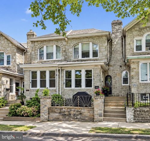 213 E Comly St, PHILADELPHIA, PA, 19120-1104 | Card Image