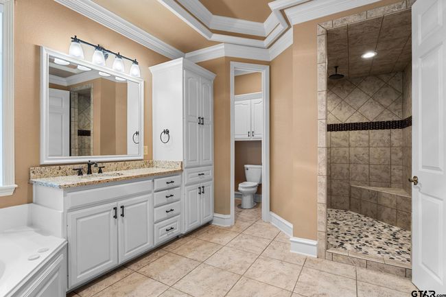 801 Wilder Way, House other with 6 bedrooms, 5 bathrooms and null parking in Tyler TX | Image 13