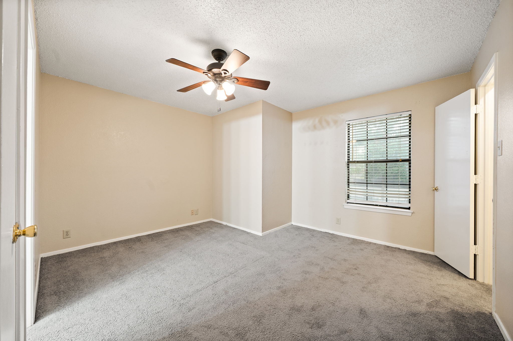 Residential Lease in Denton 5