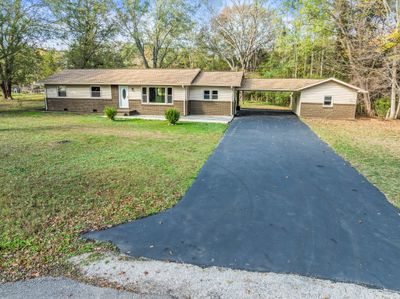 155 Cooper Lane, House other with 3 bedrooms, 2 bathrooms and 2 parking in Winchester TN | Image 2