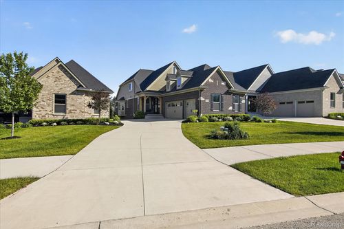 8236 Stoney Creek Dr, South Lyon, MI, 48178-9298 | Card Image