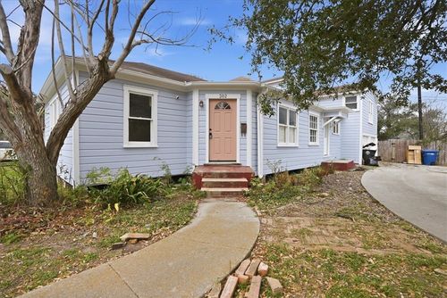 302 Camellia Drive, Corpus Christi, TX, 78404 | Card Image