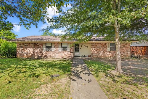 2905 Melmar Park St, Commerce, TX, 75428-3905 | Card Image