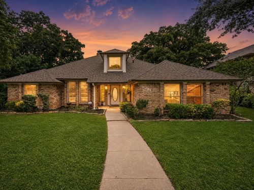 3701 Waycross Ct, Arlington, TX, 76016-3041 | Card Image