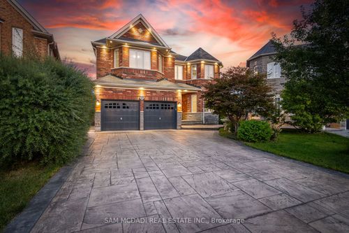 5300 Snowbird Crt, Mississauga, ON, L5M0P9 | Card Image