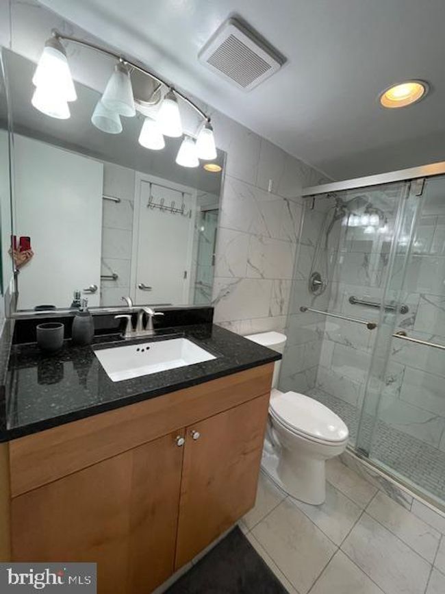 APT-511 - 7500 Woodmont Ave, Condo with 1 bedrooms, 1 bathrooms and null parking in BETHESDA MD | Image 38