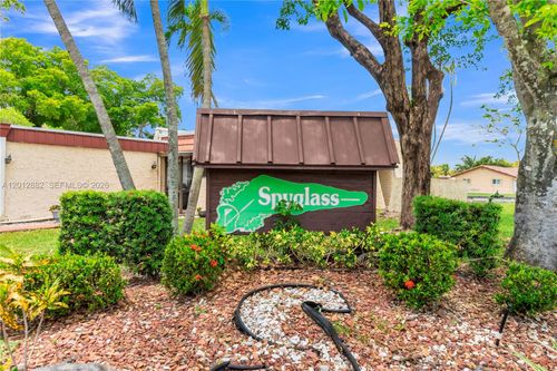 b13-9820 Nw 65th Ct, Tamarac, FL, 33321-3340 | Card Image