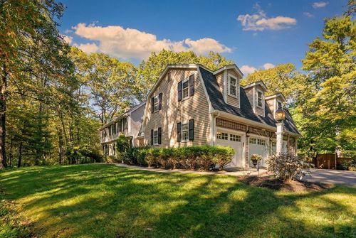 2 Partridge Hill Rd, Dover, MA, 02030-1713 | Card Image