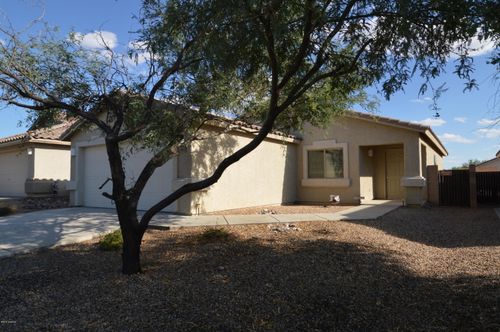 6815 W Quailwood Way, Tucson, AZ, 85757-6921 | Card Image
