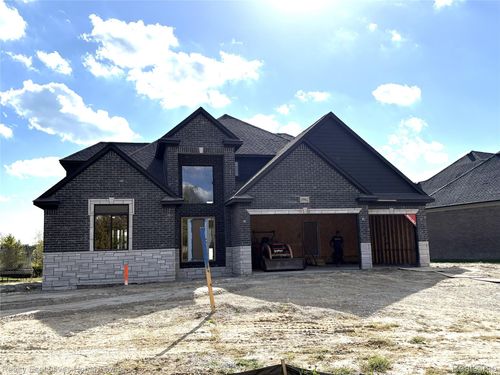 35962 Cascade Dr, New Baltimore, MI, 48047-5865 | Card Image