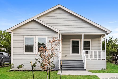 839 Perez St, San Antonio, TX, 78207-2351 | Card Image