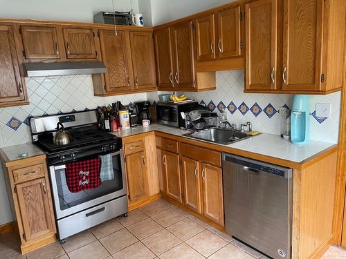 1-27 Princeton St, Somerville, MA, 02144-2635 | Card Image