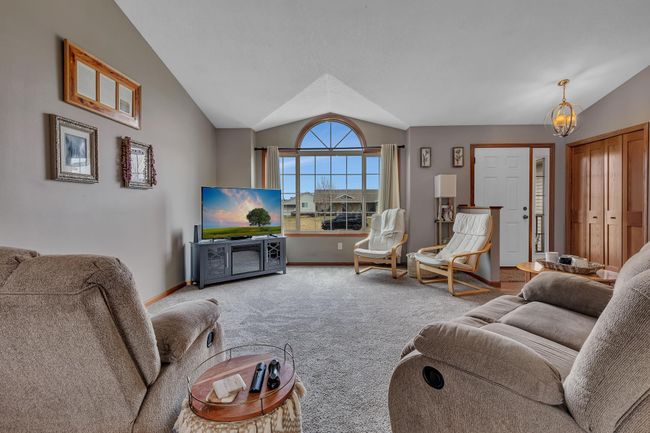 823 Morningside Loop, House other with 4 bedrooms, 4 bathrooms and null parking in Saint Joseph MN | Image 7